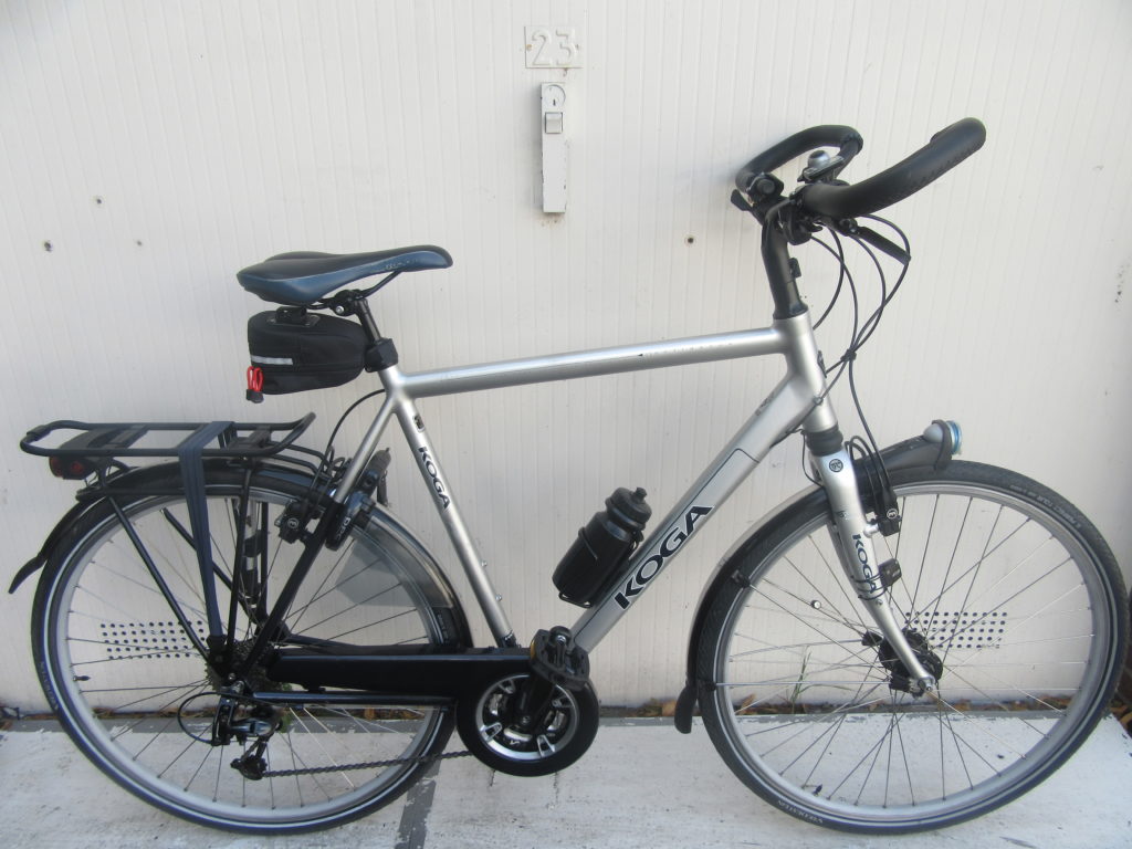 3b-2-HEREN GEVEERDE VAKANTIEFIETSEN-framemaat L ( 56 tm 60 ) voor een  lichaamslengte van +- 175-185 cm. – Jan Hoedje Haarlem